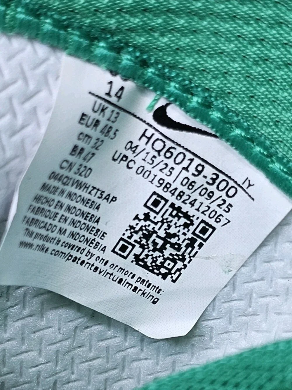 N/A new nike